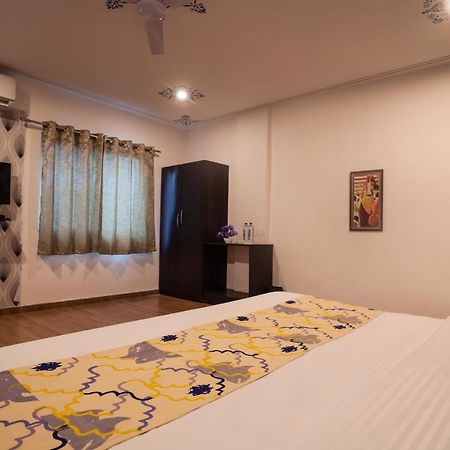 Tripli Hotels Arunoday Palace 烏代浦 外观 照片