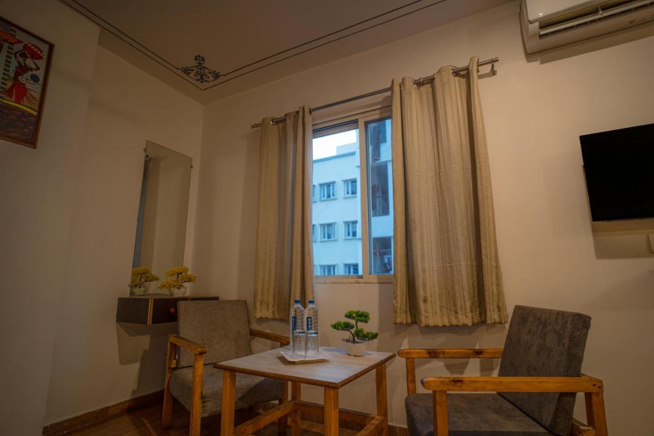 Tripli Hotels Arunoday Palace 烏代浦 外观 照片