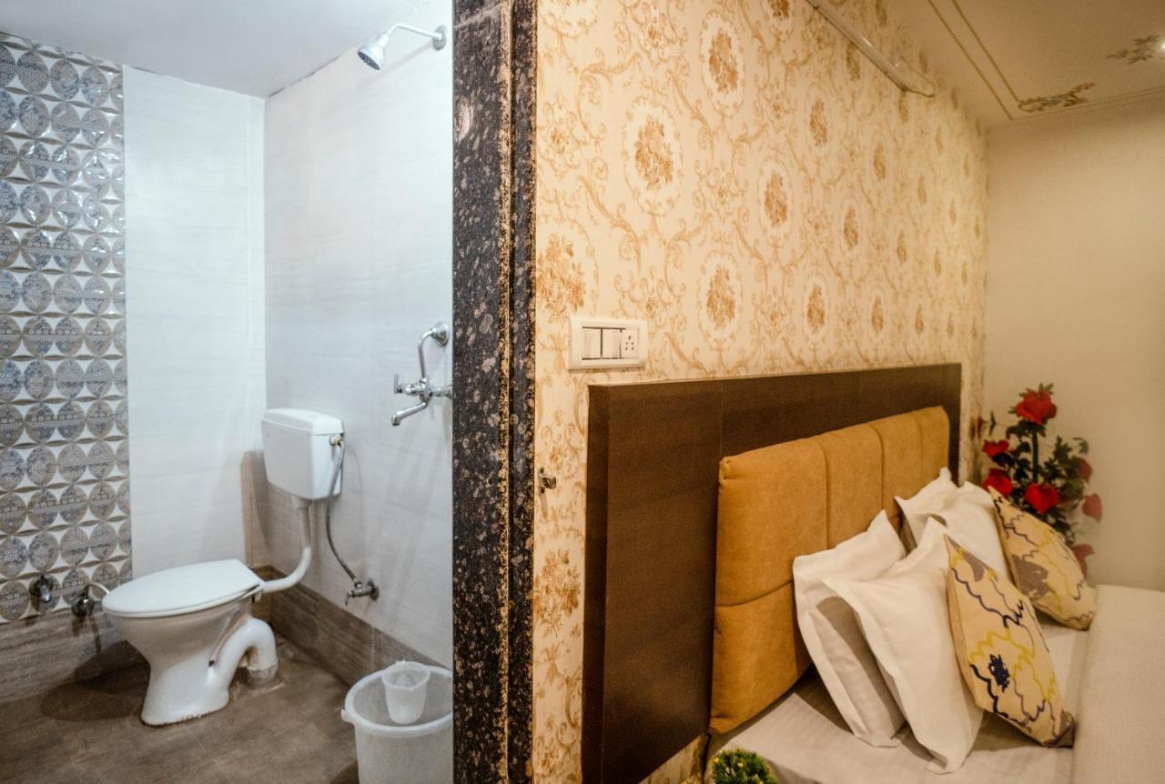 Tripli Hotels Arunoday Palace 烏代浦 外观 照片