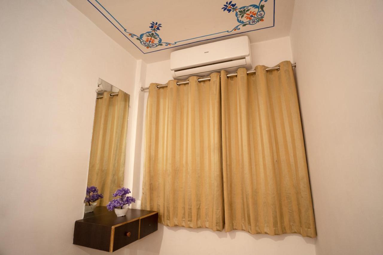 Tripli Hotels Arunoday Palace 烏代浦 外观 照片