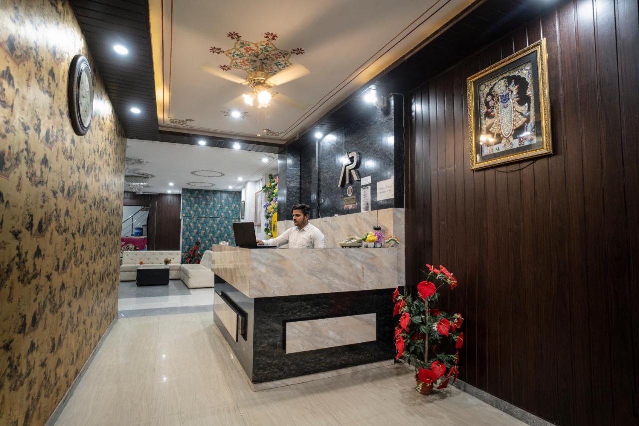 Tripli Hotels Arunoday Palace 烏代浦 外观 照片